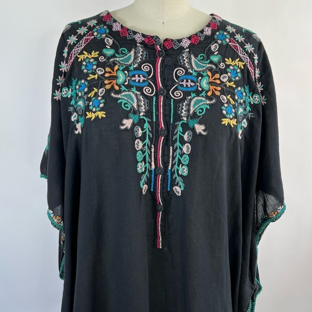 BIYA by Johnny Was boho embroidered poncho oversize cotton top - Picture 2 of 9